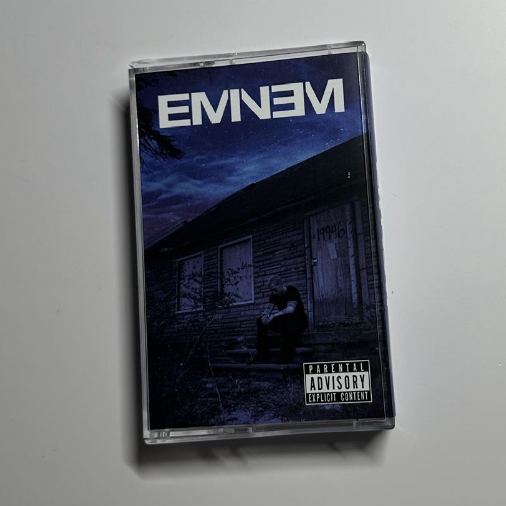 Brand New Sealed Cassette Tape - đánh giá và giá Vintage And Collectible Books