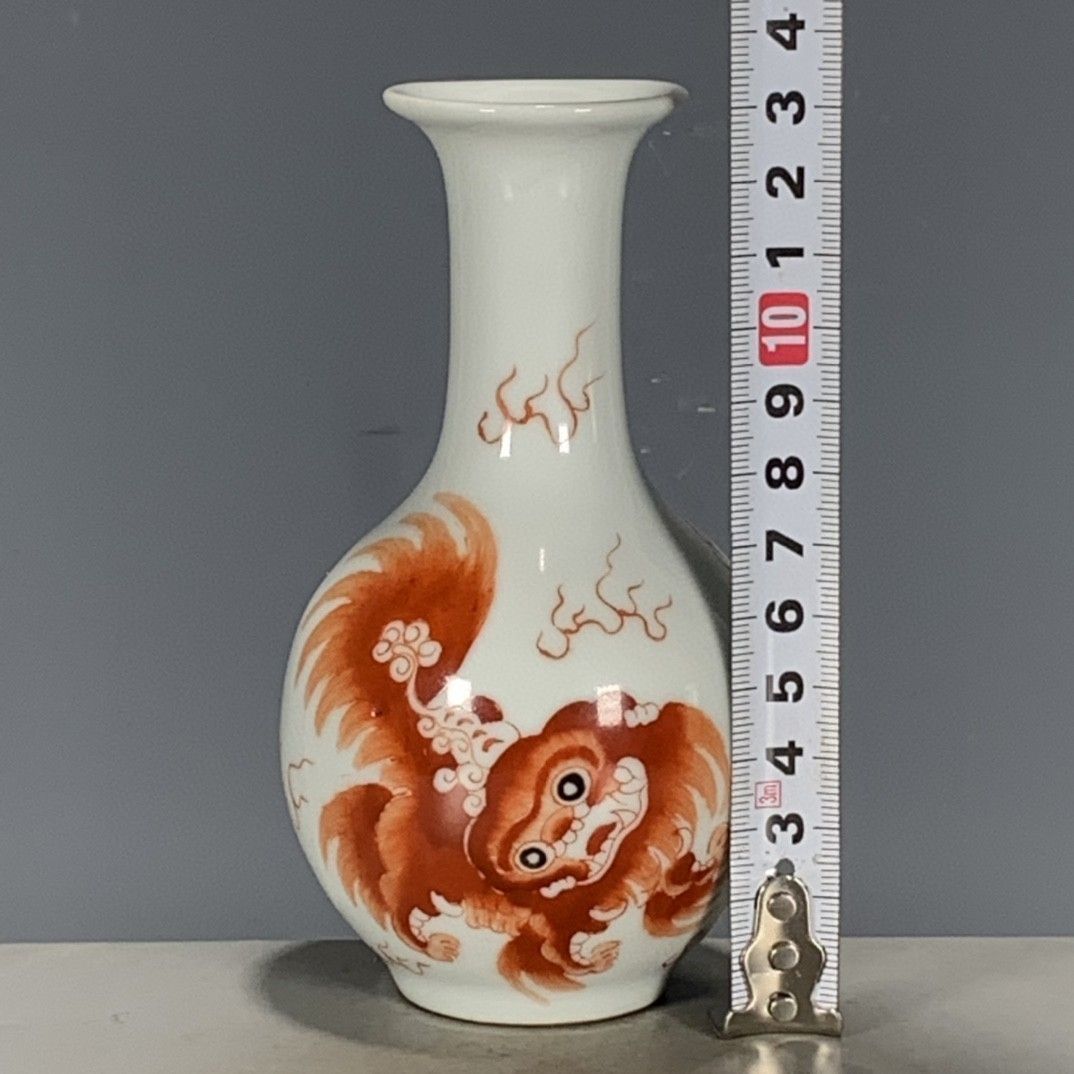 Vintage Chinese Wucai Iron Red - đánh giá và giá Vintage Collectible Pottery